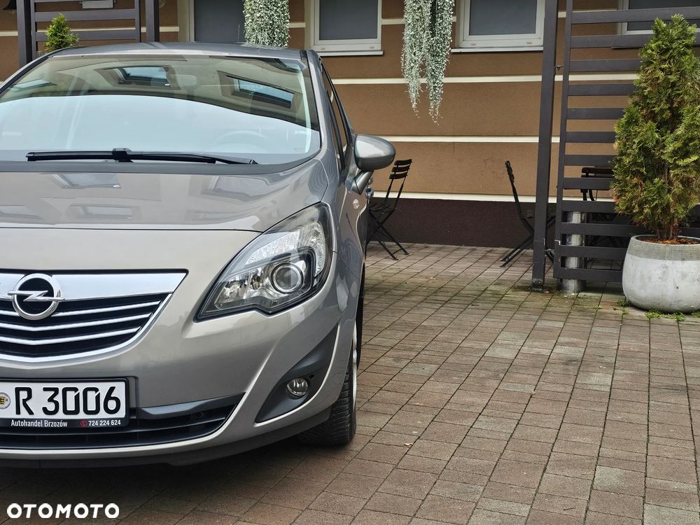 Opel Meriva 1.4 T Cosmo - 24