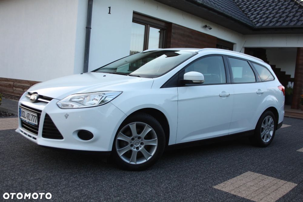 Ford Focus 1.0 EcoBoost Start-Stopp-System Champions Edition - 11