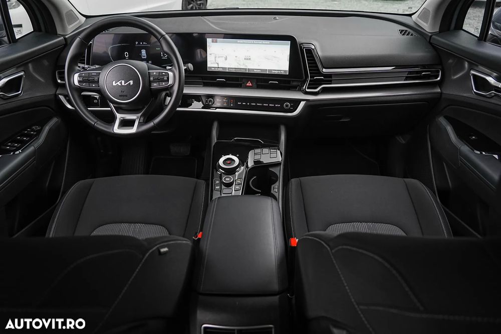 Kia Sportage 1.6 T-GDI HEV 6AT 4x2 Business Line - 14