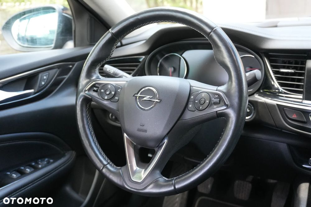 Opel Insignia 2.0 CDTI Cosmo S&S - 13