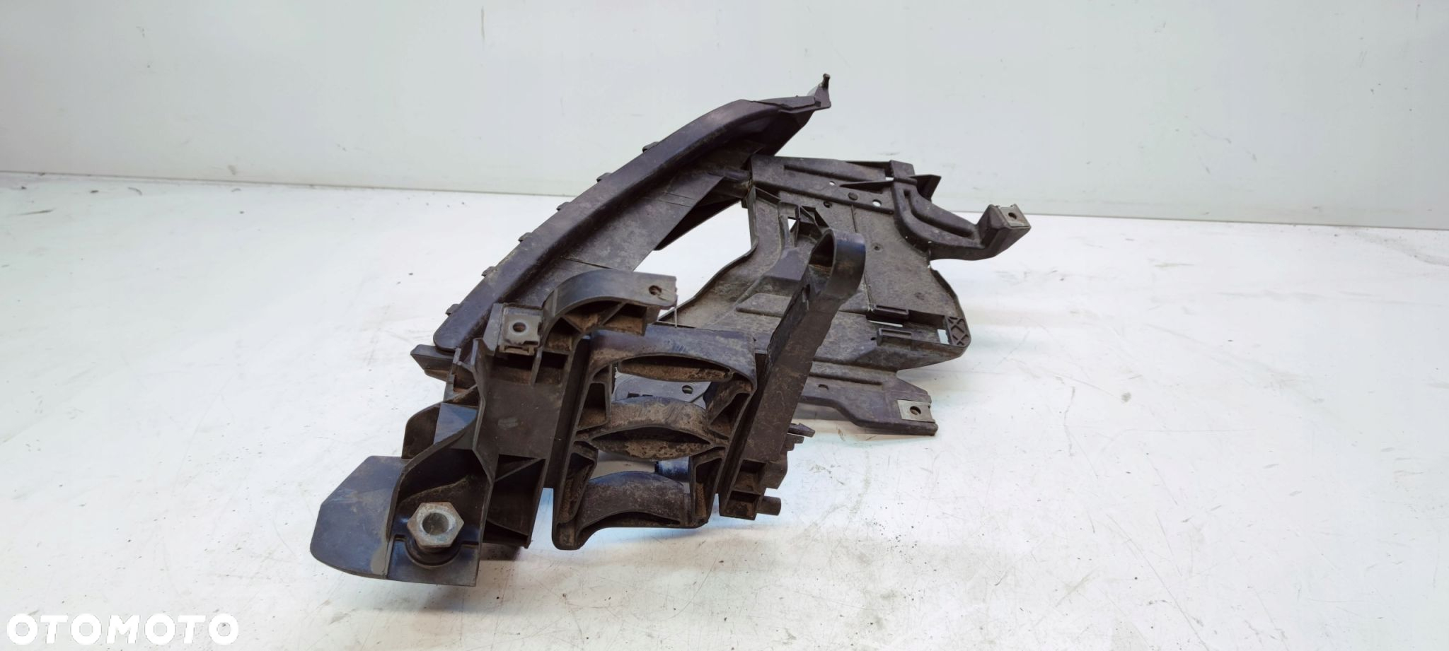 ŚLIZG UCHWYT MOCOWANIE REFLEKTORA PRAWY AUDI A4 B8 8K0805608C *2* - 4