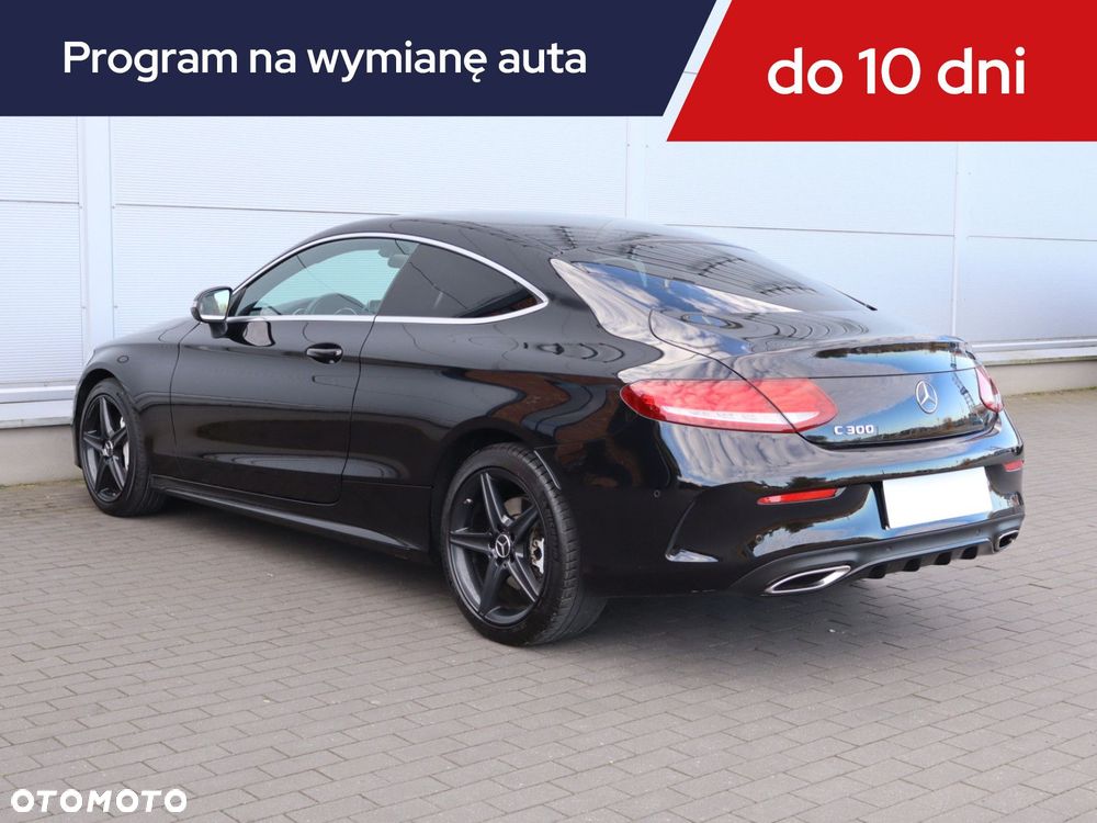 Mercedes-Benz C-Class 2016 photo 5