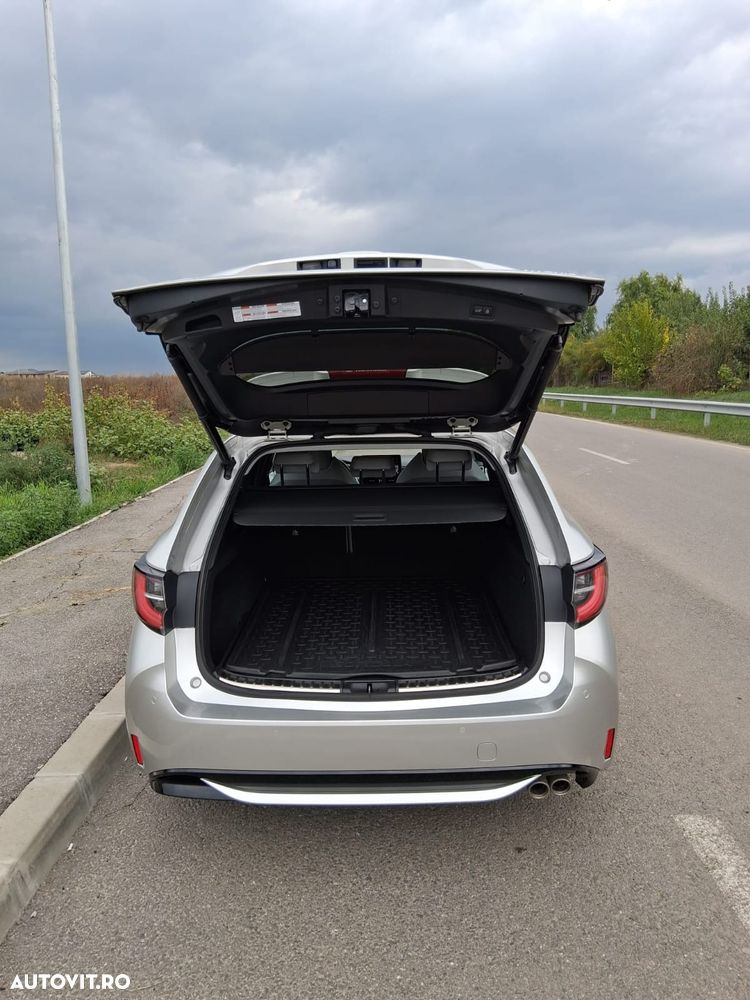 Toyota Corolla 2.0 GR Sport - 17