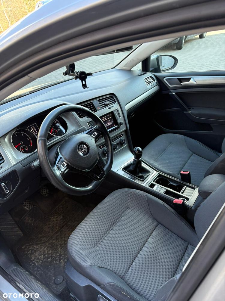 Volkswagen Golf 1.6 TDI Comfortline - 14