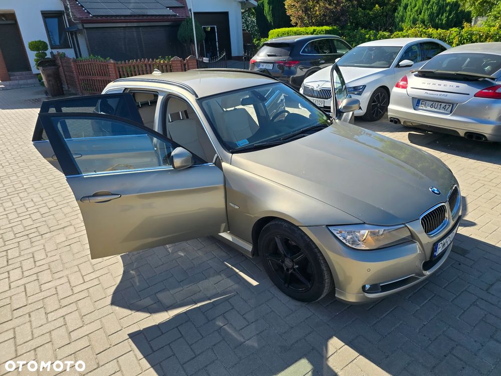BMW Seria 3 - 35