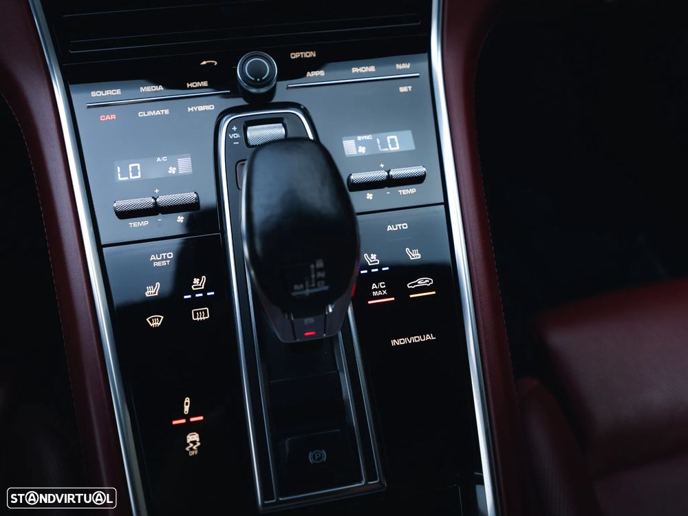 Porsche Panamera 4 E-Hybrid - 20