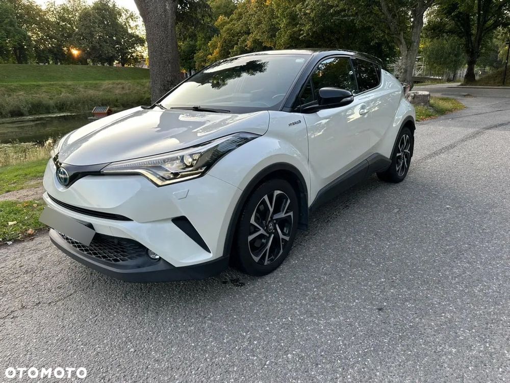 Toyota C-HR 1.8 Hybrid Prestige - 1