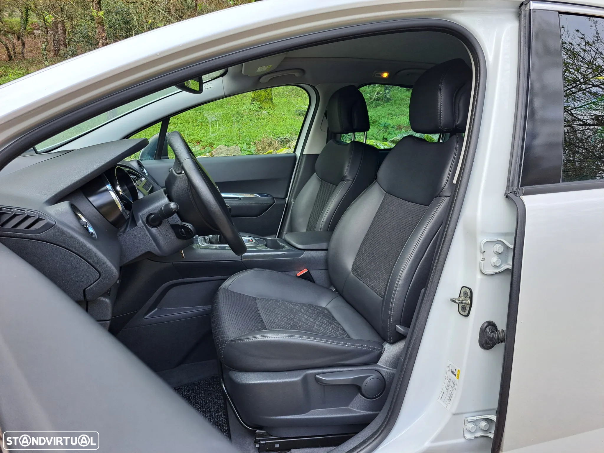 Peugeot 3008 1.6 BlueHDi Allure - 13