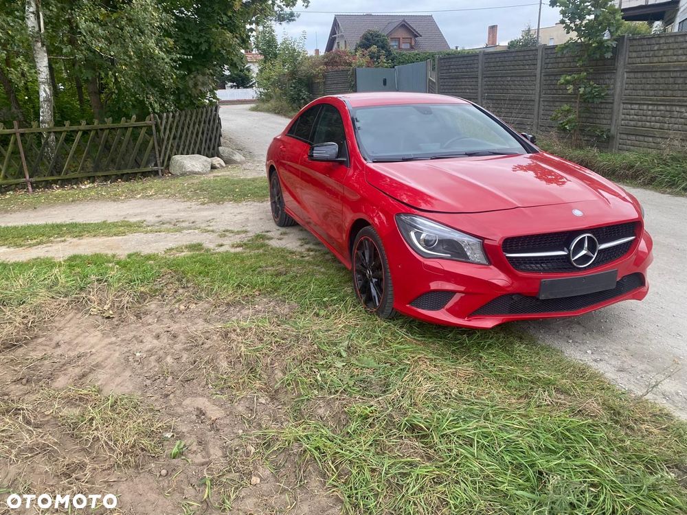Mercedes-Benz CLA 200 7G-DCT - 8