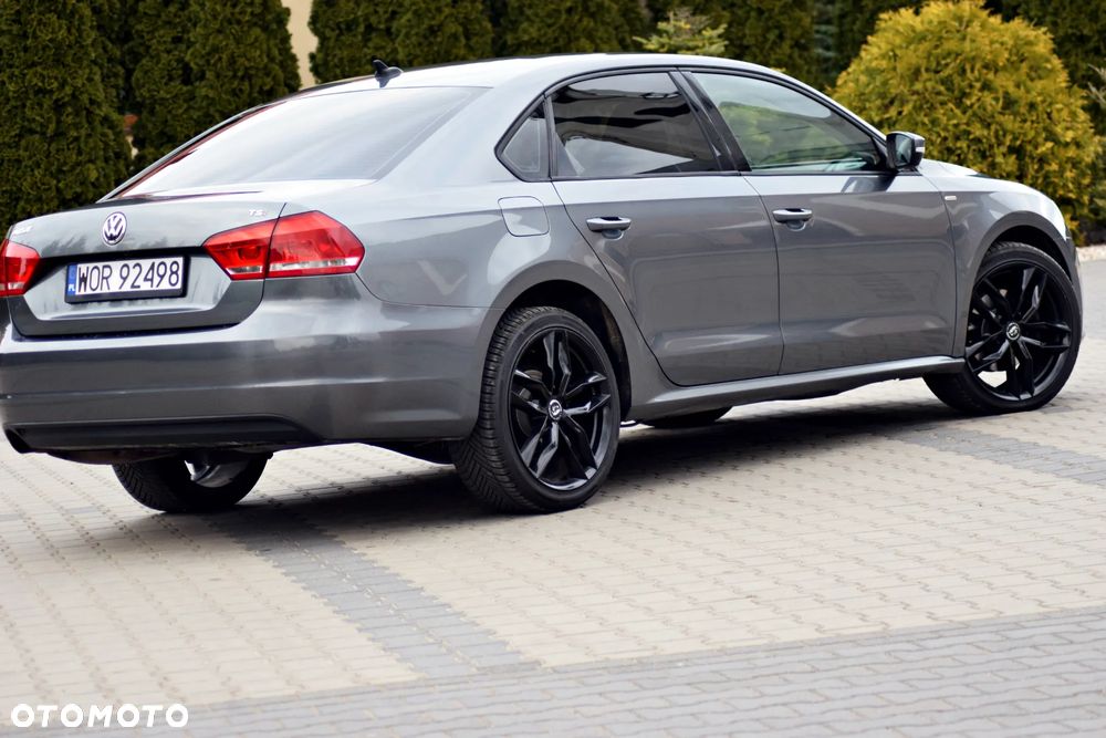 Volkswagen Passat - 18