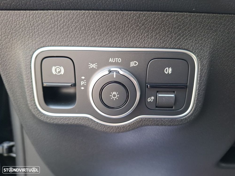 Mercedes-Benz EQB 250 Progressive - 19