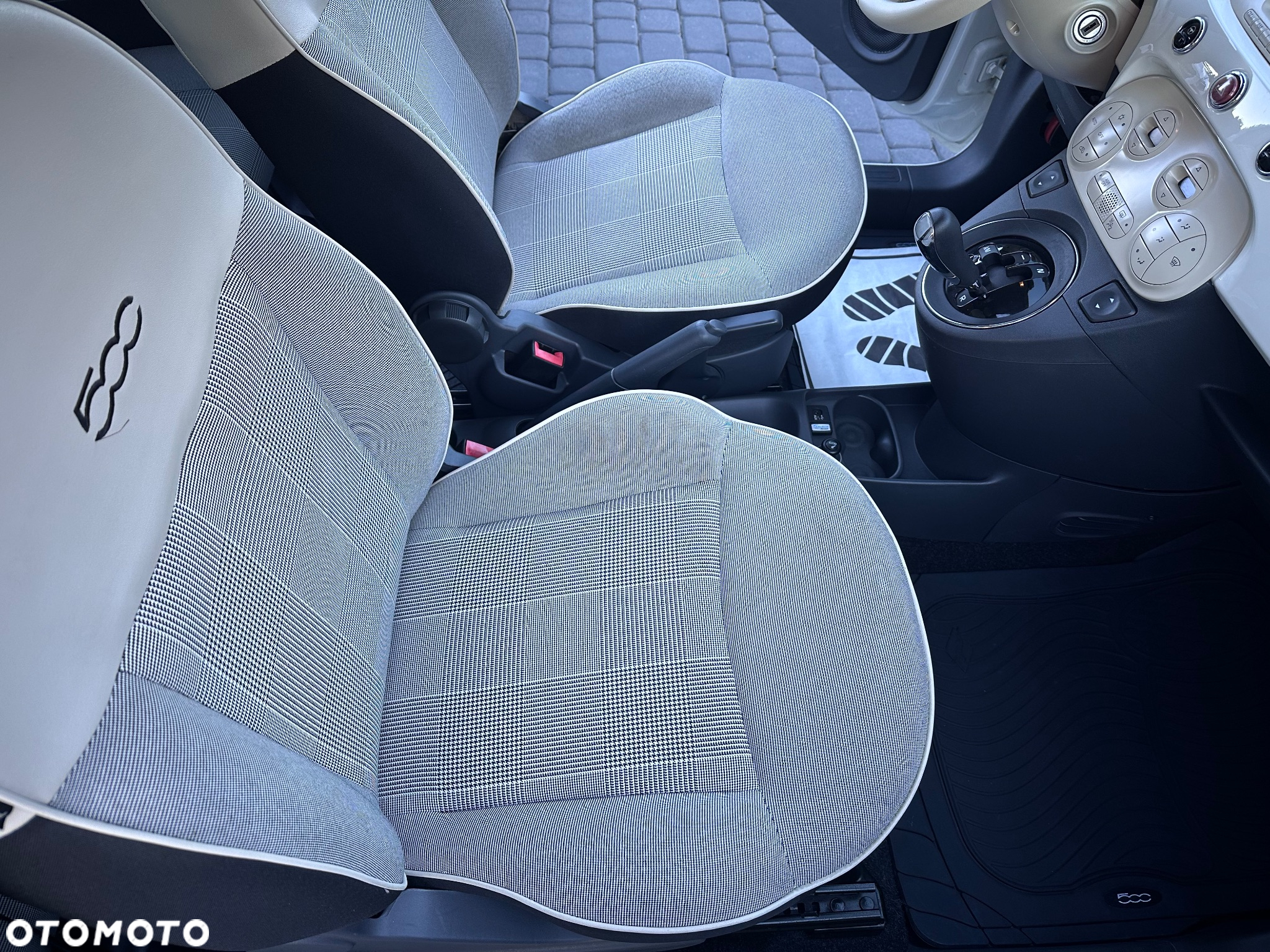 Fiat 500 1.2 Lounge Dualogic - 13