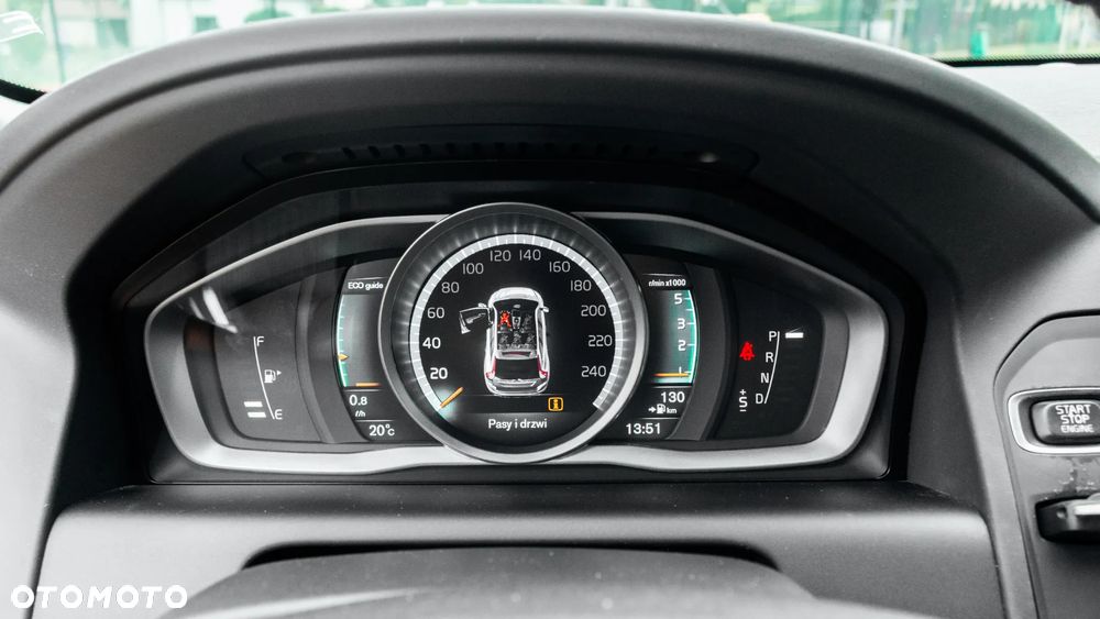 Volvo XC 60 D4 AWD Summum - 22