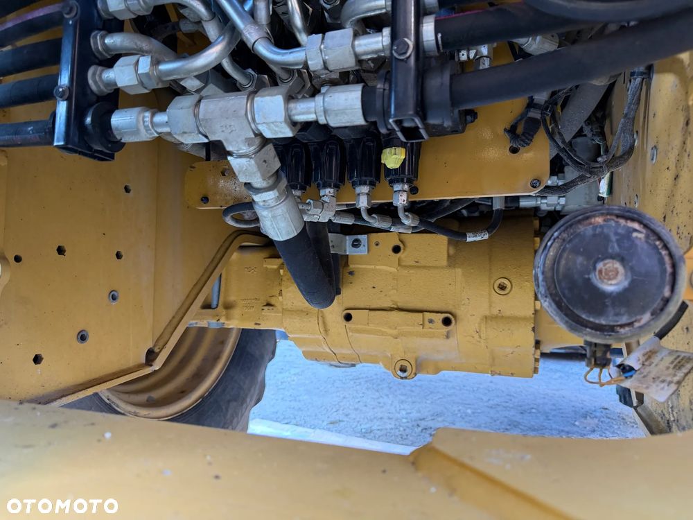 Caterpillar 432F2 Salon Polska 1 Właściciel Klima CAT - 17