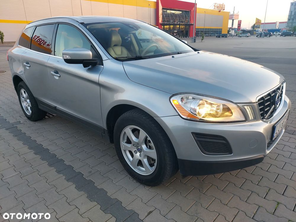 Volvo XC 60 - 2