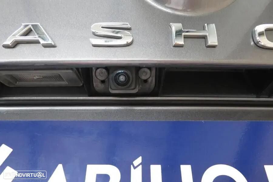 Nissan Qashqai 1.3 DIG-T N-Connecta LED Xtronic — fotografia 25