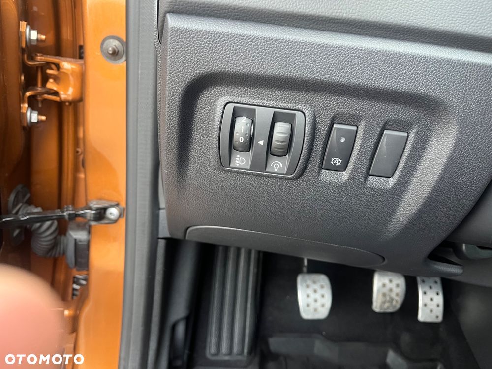Renault Captur - 13
