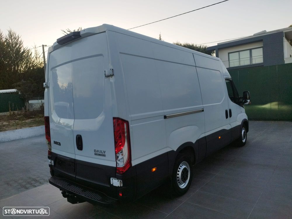 Iveco Daily 35S16 L3H2  Caixa automática 8 velocidades - 3