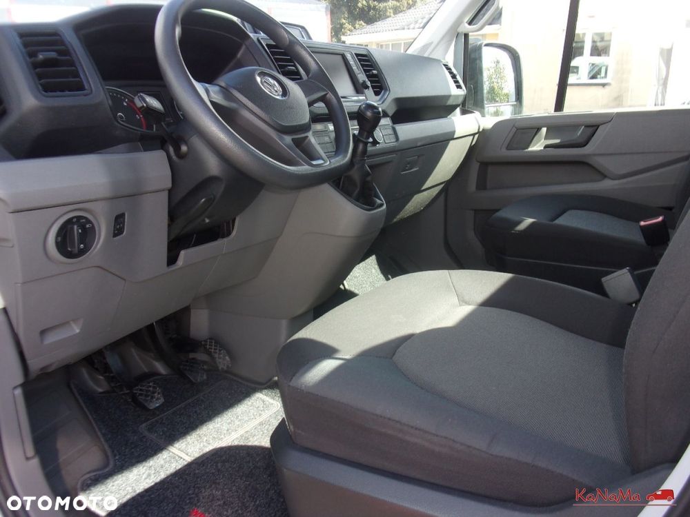 Volkswagen Crafter - 2