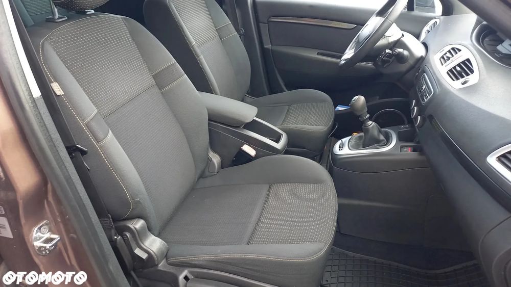 Renault Grand Scenic - 7