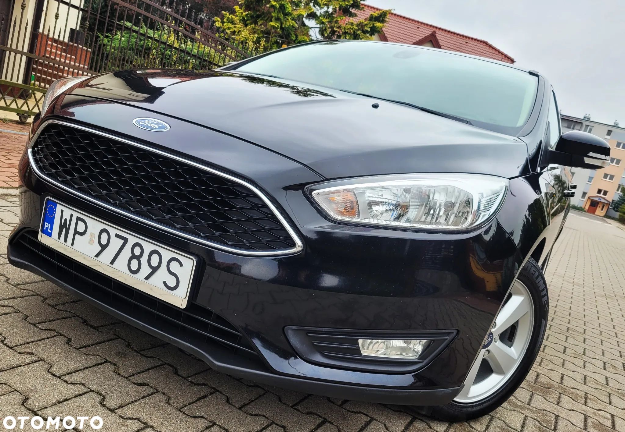 Ford Focus Turnier 1.5 TDCi ECOnetic 88g Start-Stopp-Sy Titanium - 1