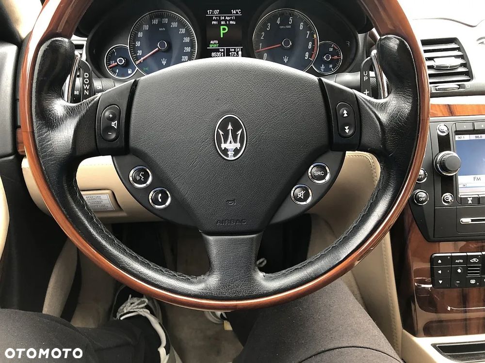 Maserati Quattroporte - 18