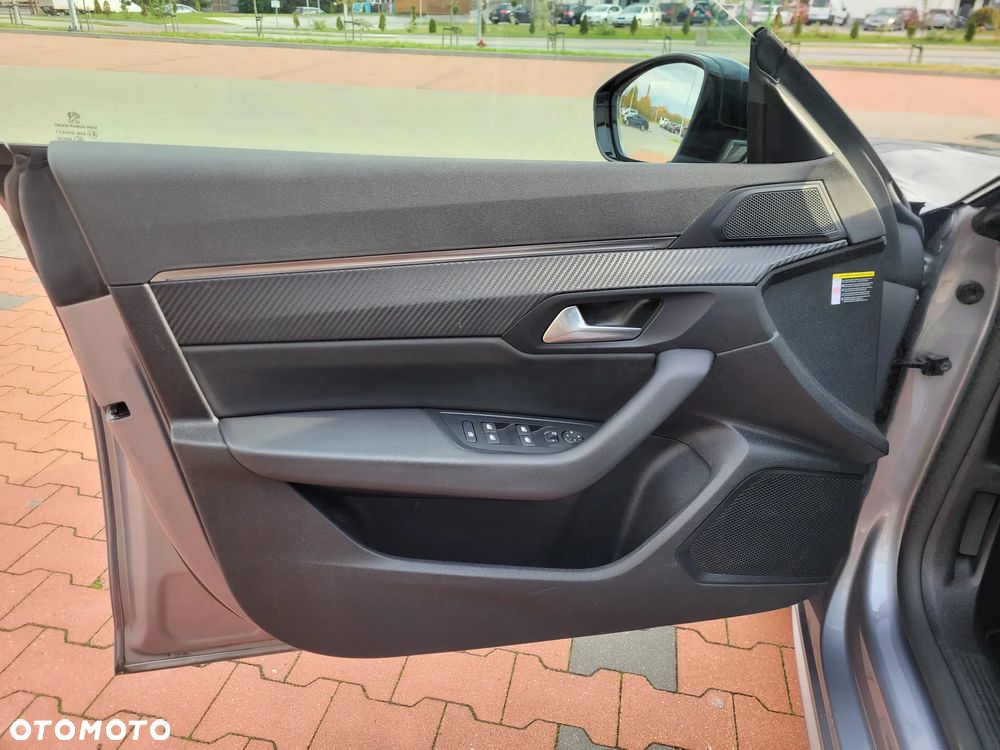 Peugeot 508 BlueHDi 130 GT S&S EAT8 - 23