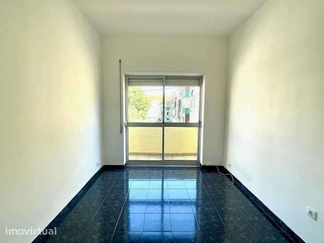 Apartamento T2 na Verderena - Grande imagem: 3/7