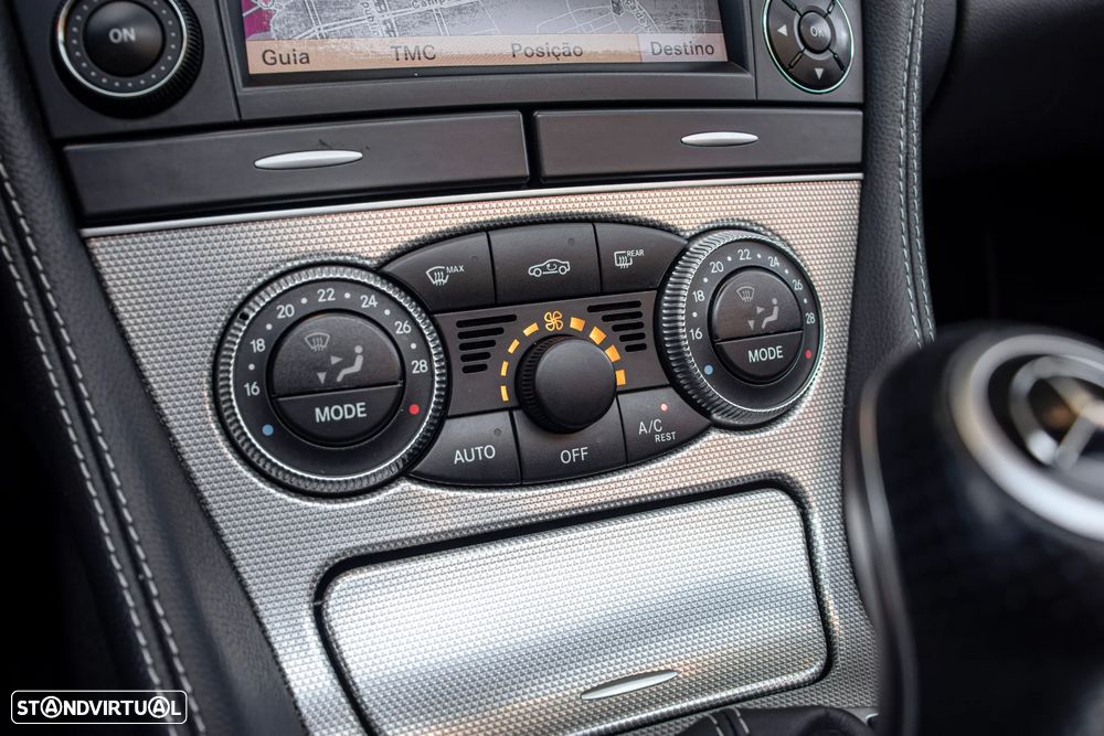 Mercedes-Benz SL 350 Standard - 23