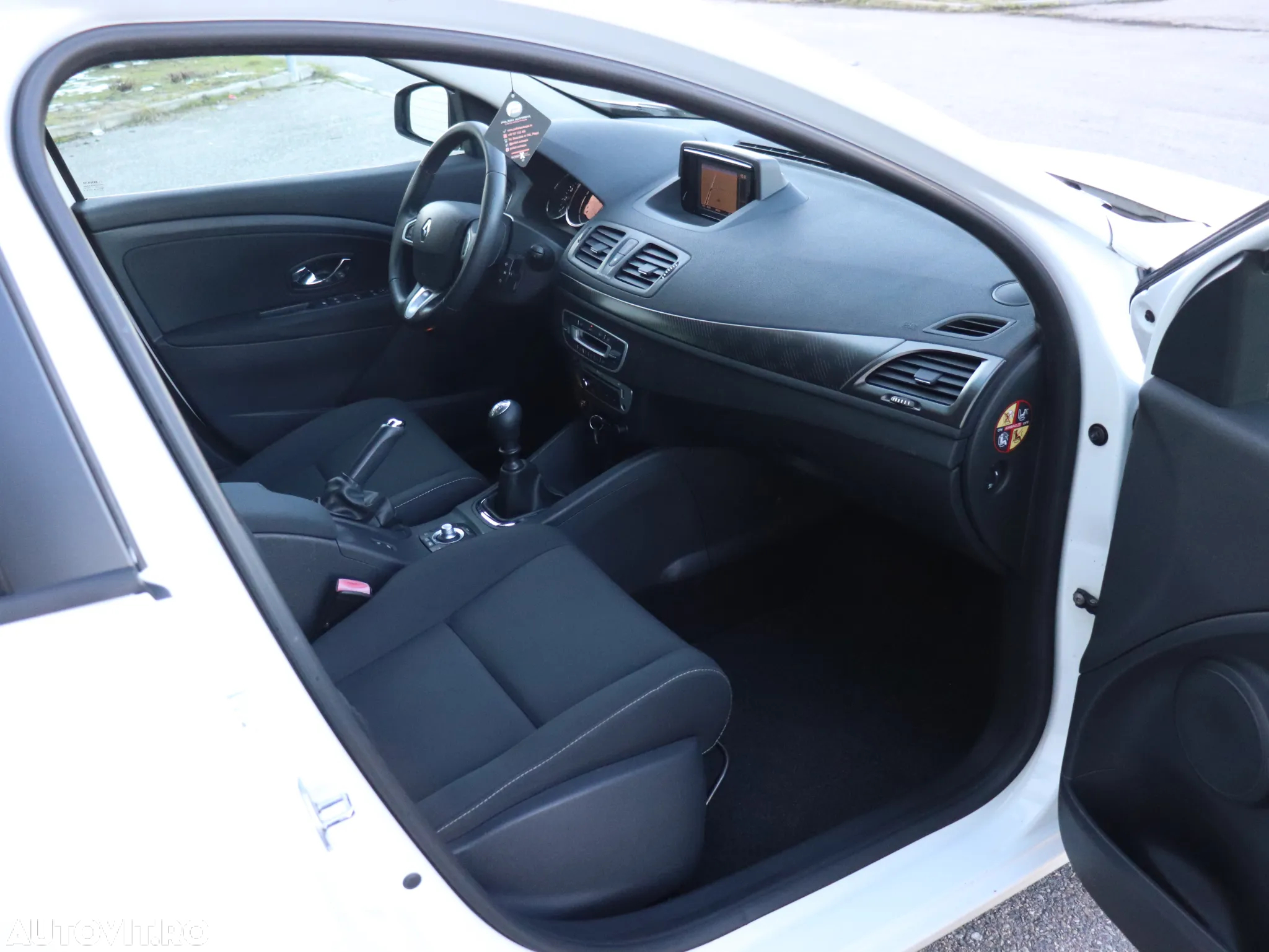 Renault Megane dCi 110 FAP LIMITED - 4