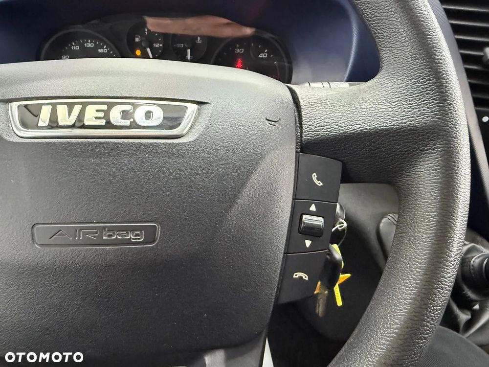 Iveco DAILY - 15