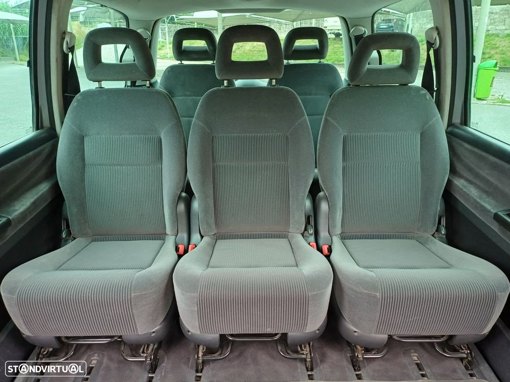 Ford Galaxy TDI Ghia - 8