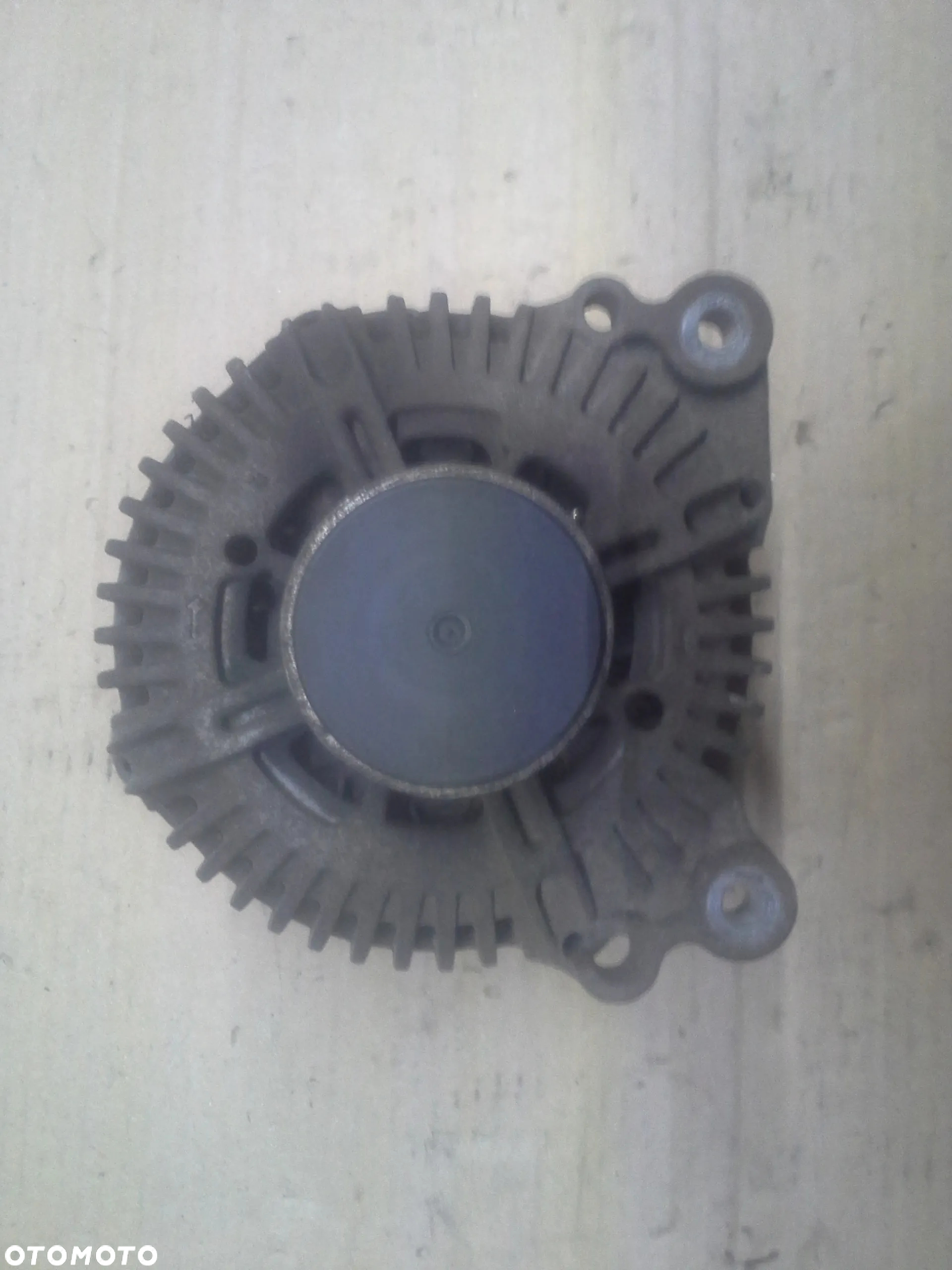 Volkswagen Passat B6 1.9 TDi alternator Valeo 180 Amper 021903026L  TG17C019 2542783C - 17