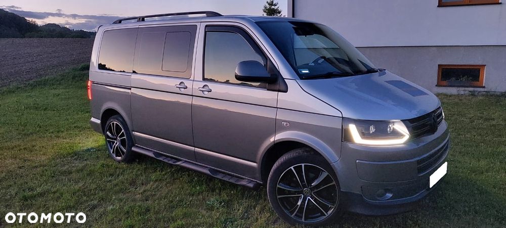 Volkswagen Caravelle L1 Comfortline - 2