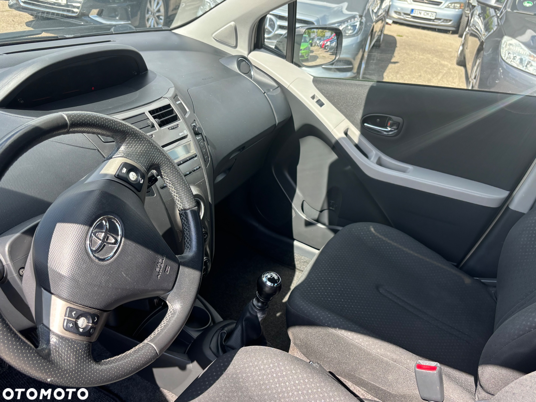 Toyota Yaris 1.33 VVT-i Edition - 18