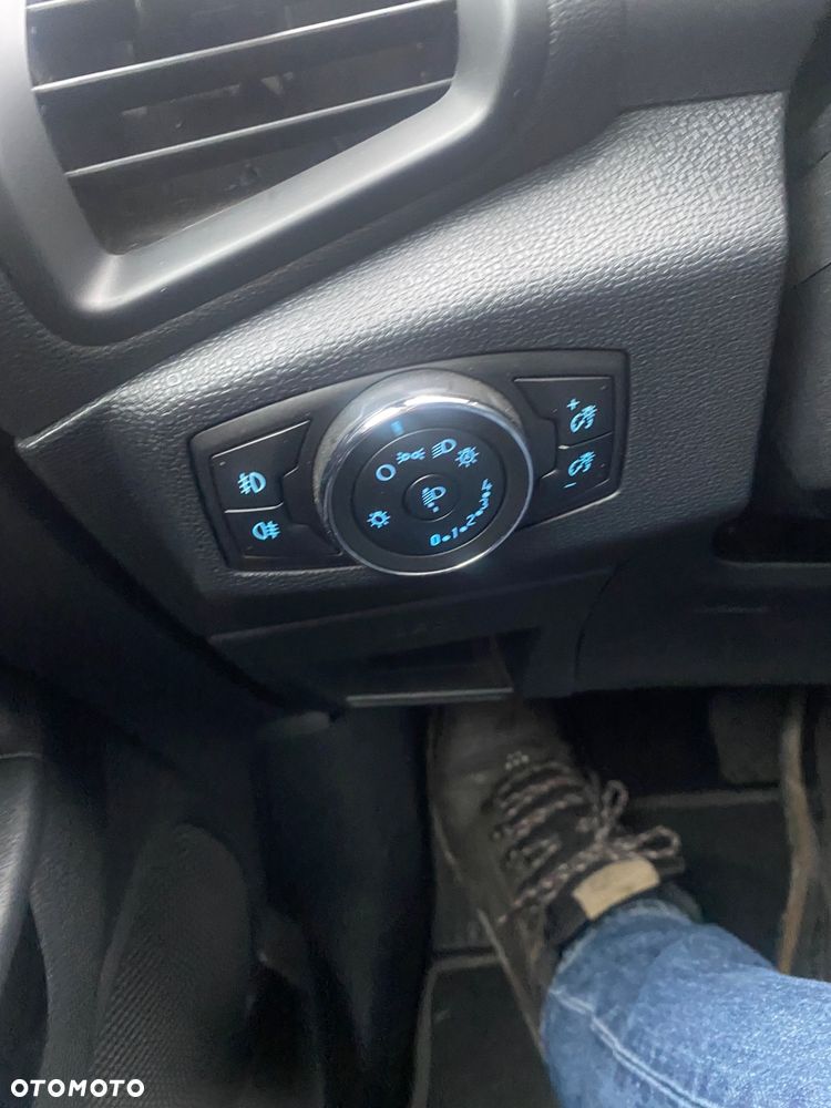 Ford EcoSport 1.0 EcoBoost TITANIUM X - 24