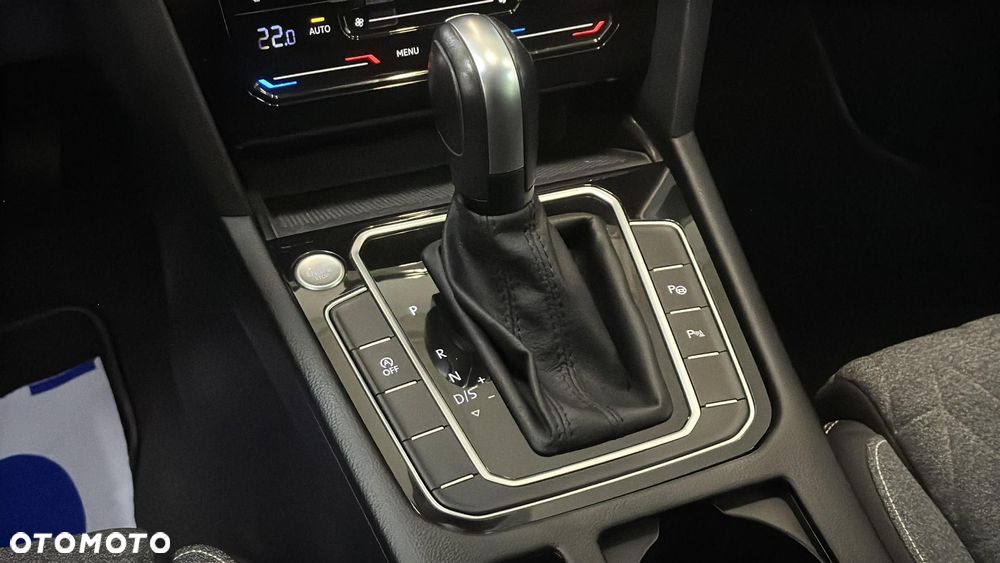 Volkswagen Passat 1.5 TSI EVO Business DSG - 17