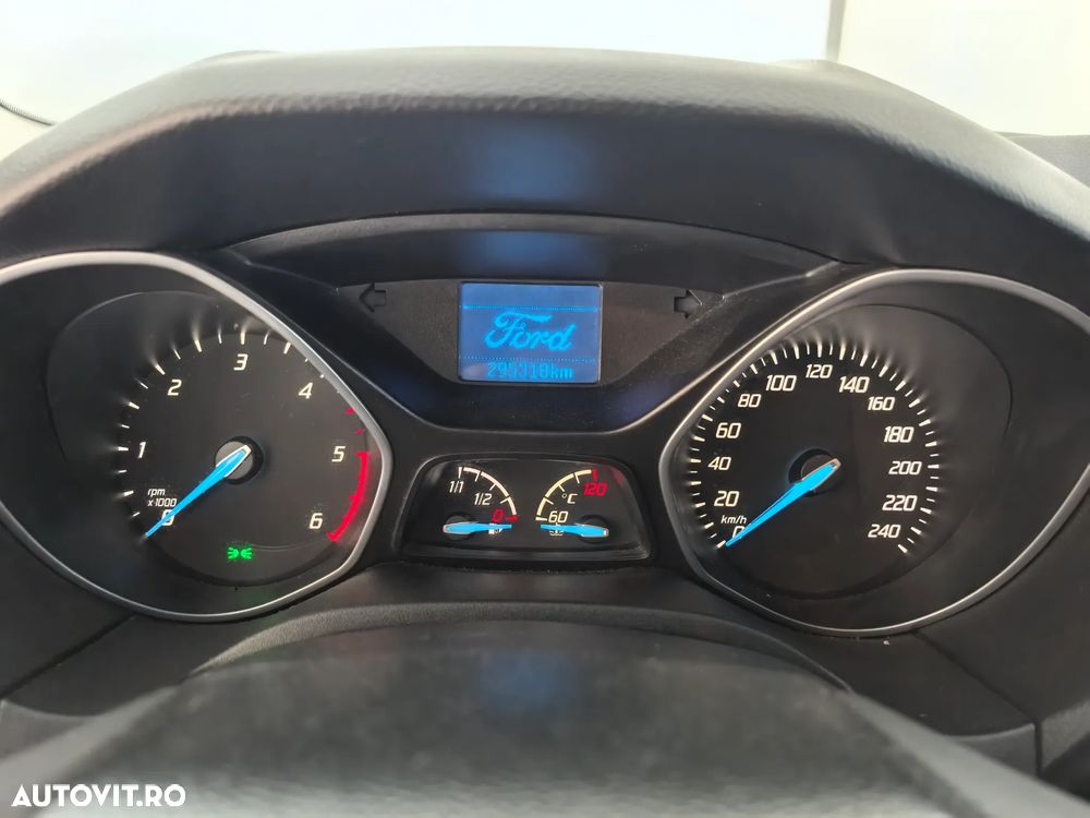 Ford Focus 1.6 TDCI DPF Trend - 20