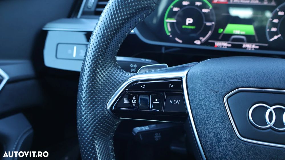Audi e-tron 55 quattro S line - 15