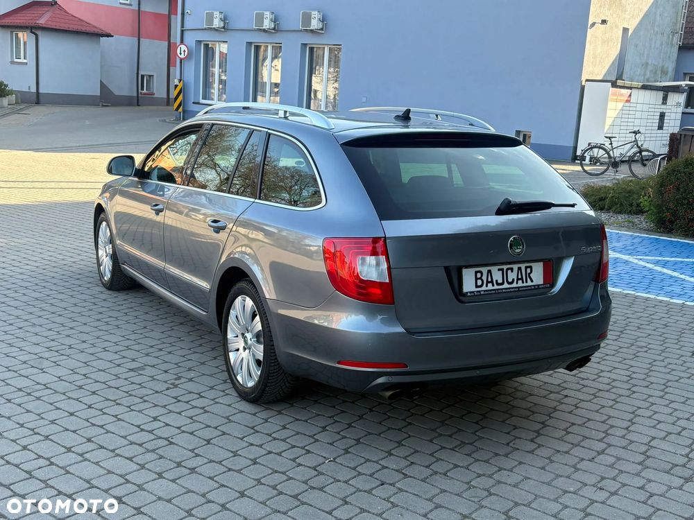 Skoda Superb 2.0 TSI DSG Elegance - 5