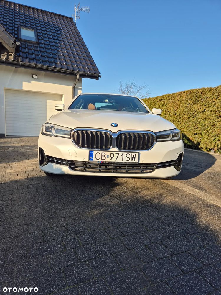 BMW Seria 5 540i xDrive Luxury Line - 8