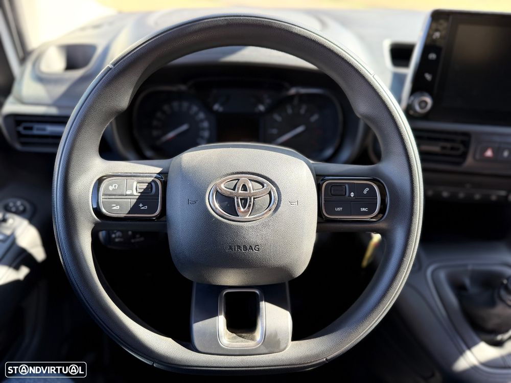 Toyota Proace City - 10