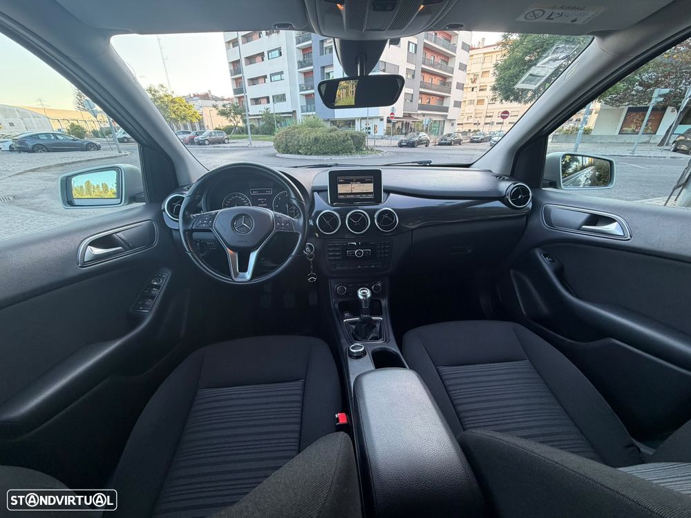 Mercedes-Benz B 180 CDI BlueEFFICIENCY - 29
