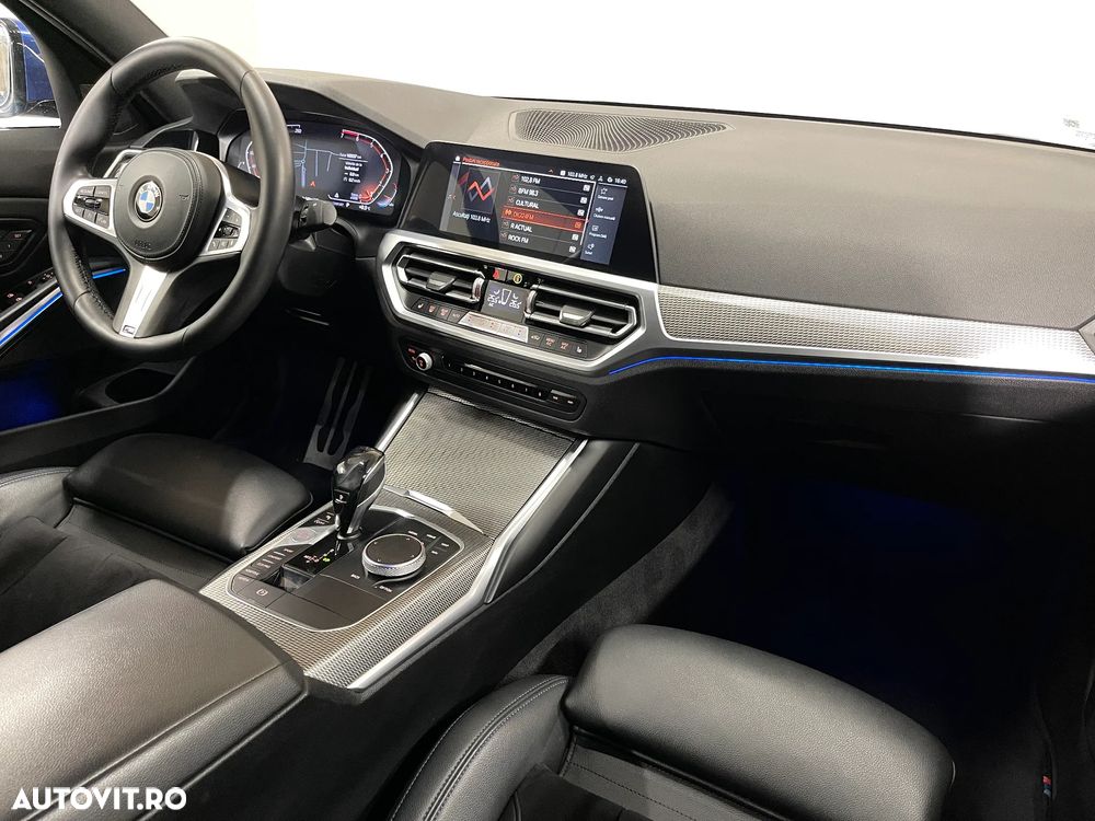 BMW Seria 3 330i AT M Sport - 10