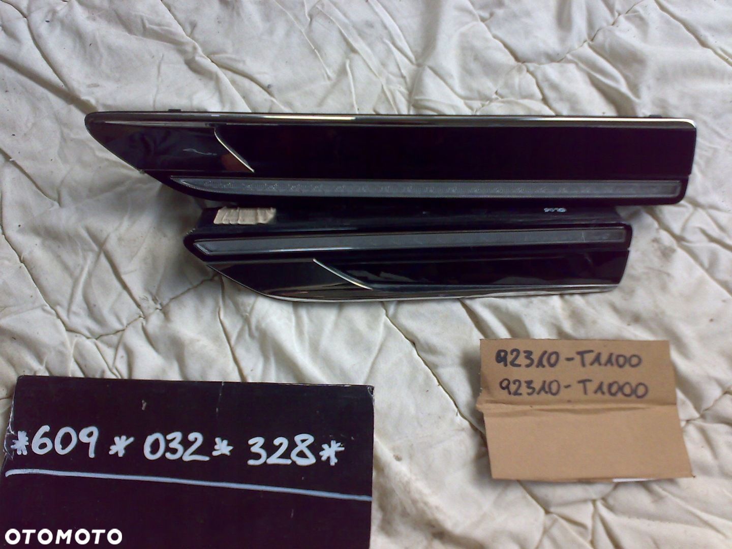GENESIS G80 2021 2022 2023 LISTWA BŁOTNIKA KIERUNEK CHROM LISTWY - 1