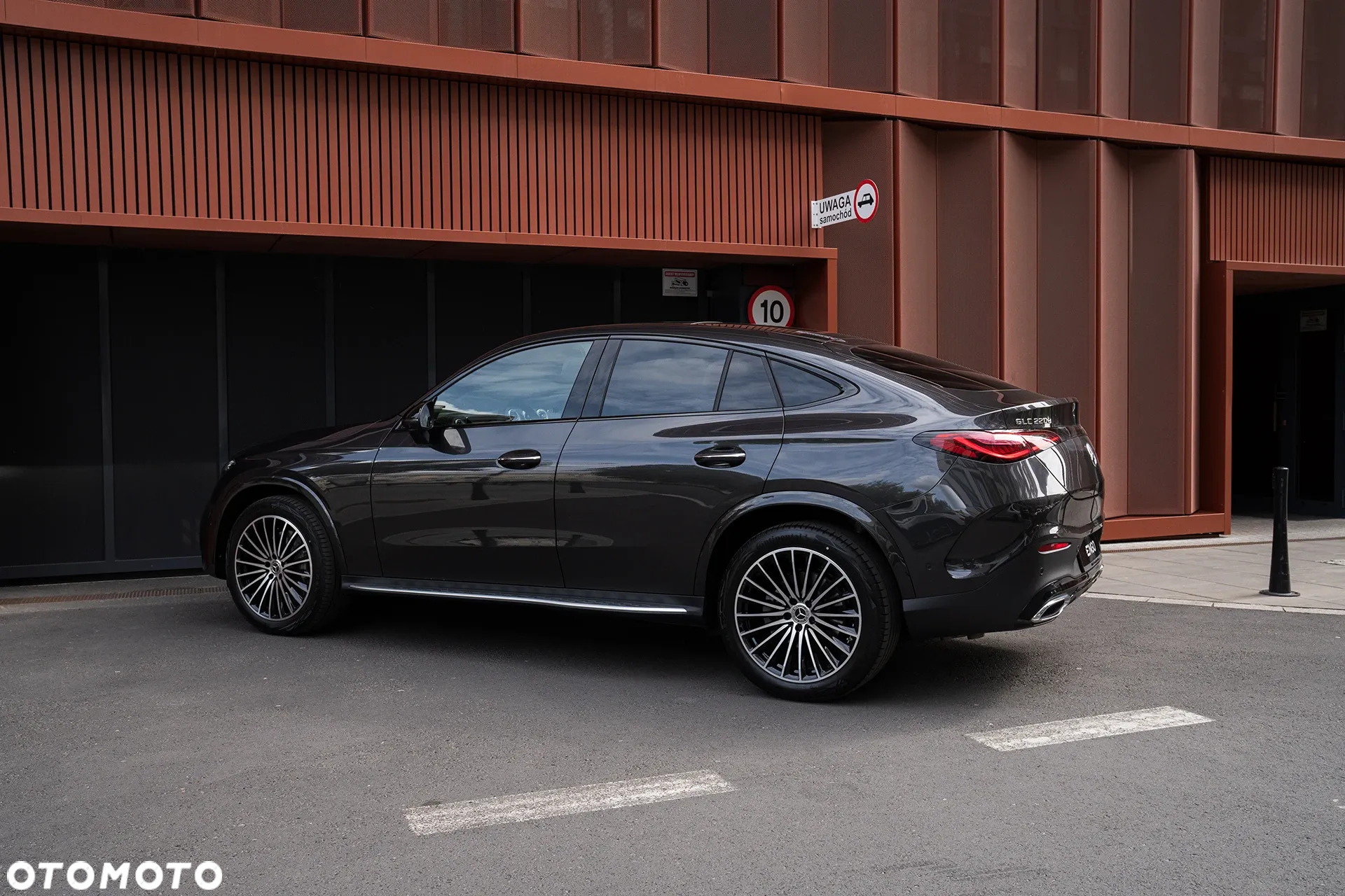 Mercedes-Benz GLC Coupe 220 d mHEV 4-Matic AMG Line - 19