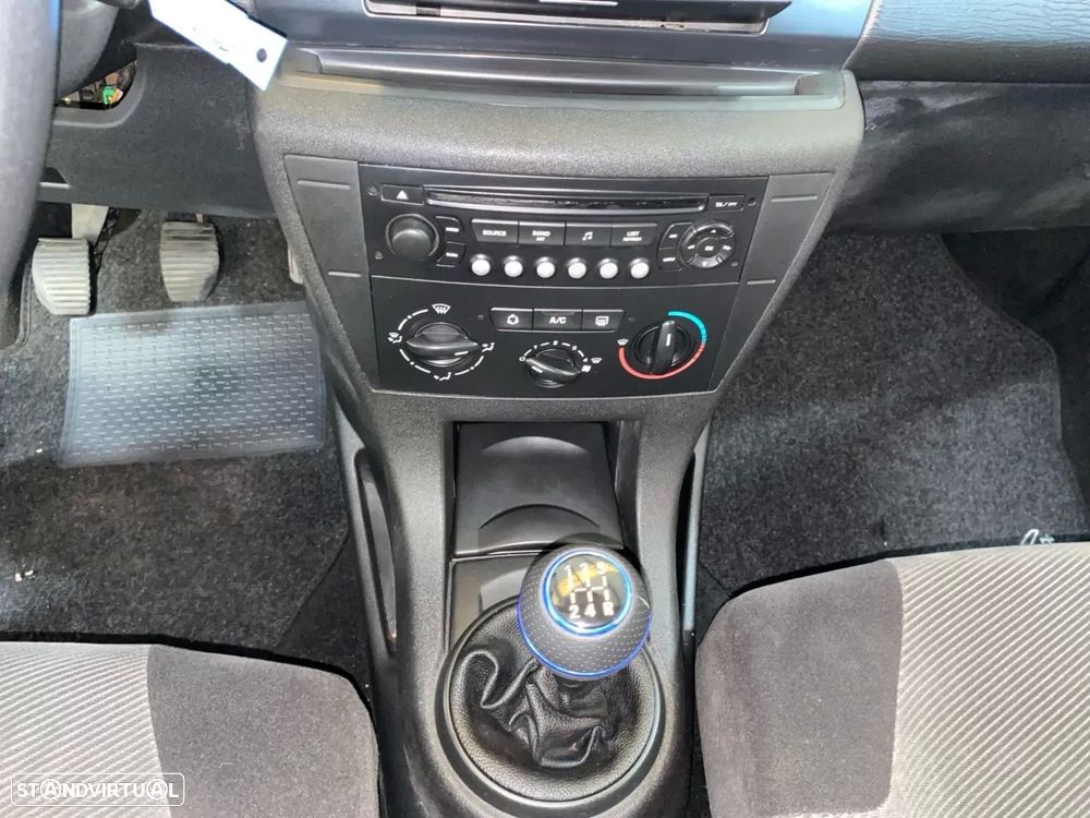 Citroën C4 1.6 HDi SX - 12