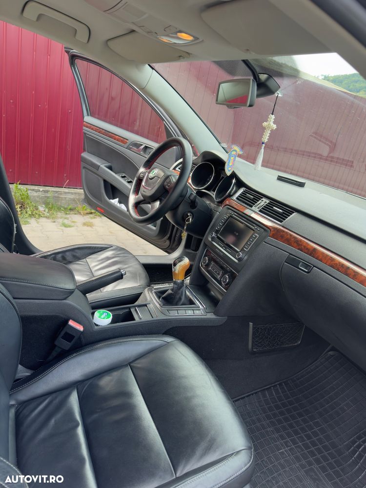 Skoda Superb 1.6 TDI Ambition - 4