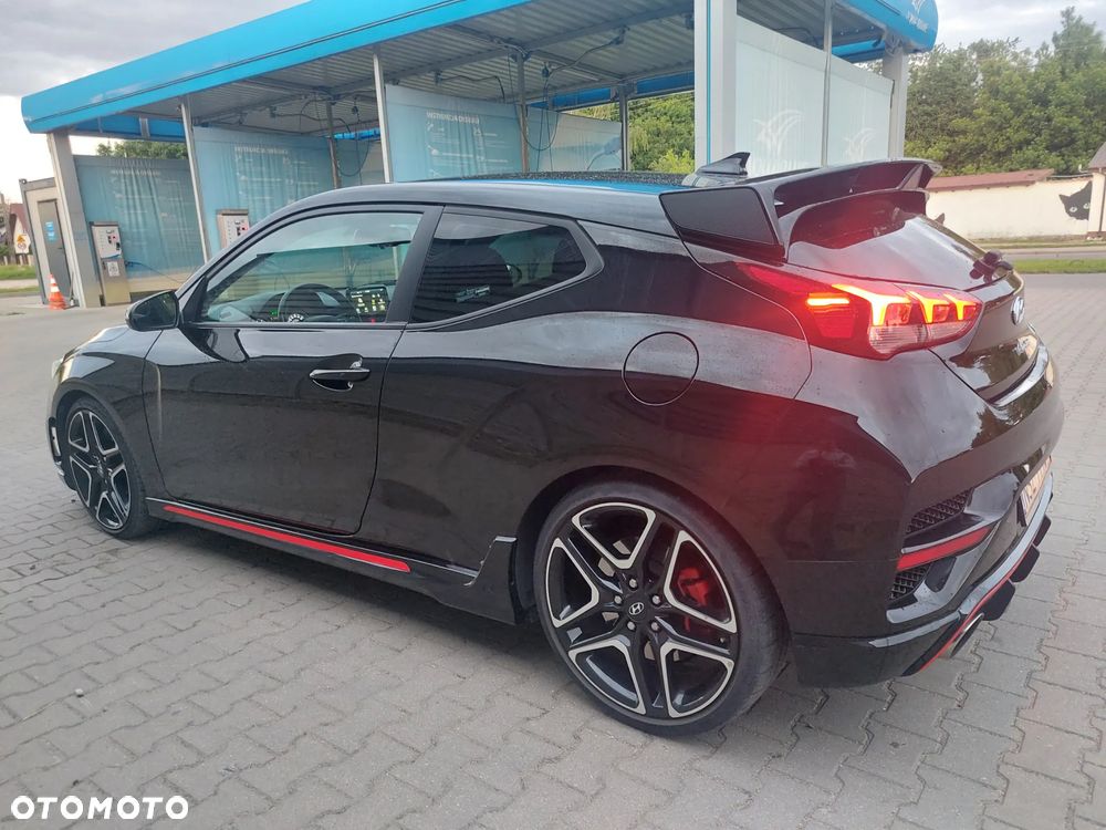 Hyundai Veloster - 22