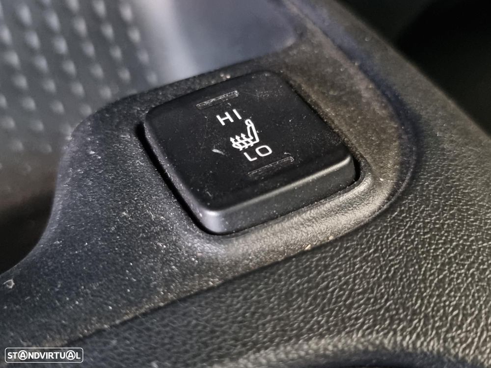 Toyota Corolla 1.8 Hybrid Comfort - 38